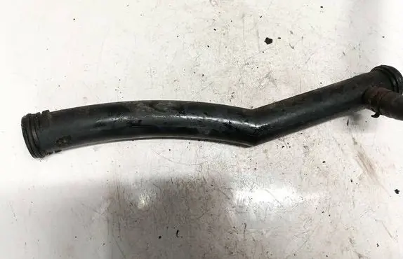 Volkswagen Golf V Engine coolant pipe/hose 03C121065B