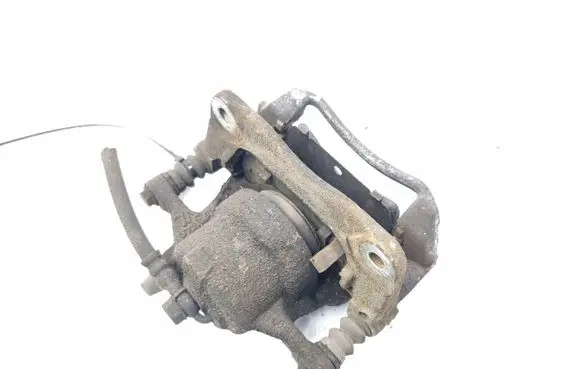 Toyota Auris E180 Front brake caliper