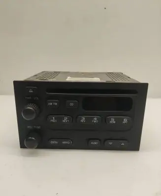 Chevrolet Tracker Radio/CD/DVD/GPS head unit 09HL00KL9810