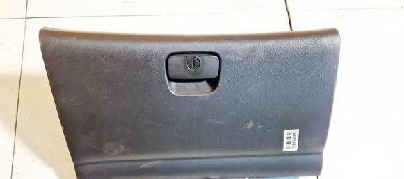 Chevrolet Epica Glove box