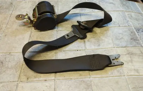 Renault Scenic II - Grand scenic II Front seatbelt 8200309205