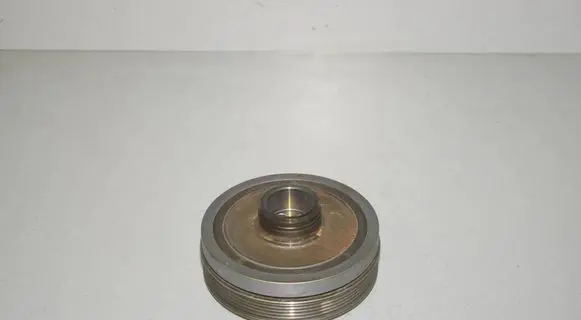 BMW X3 F25 Crankshaft pulley 7619245 11237619245
