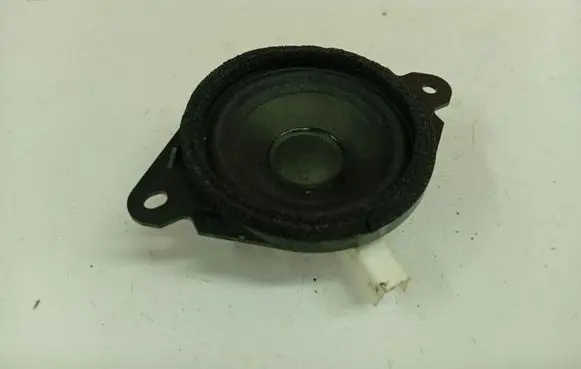 Mazda 3 II Front door speaker NE6466A60