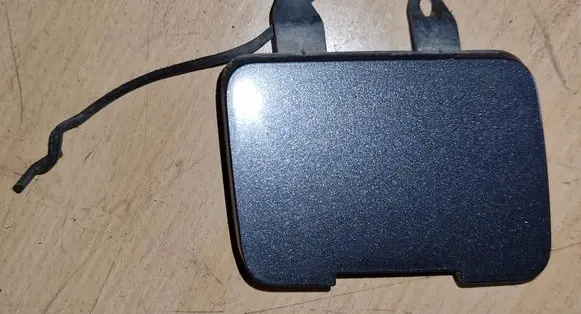 Volvo V70 Front tow hook cap/cover 08693369