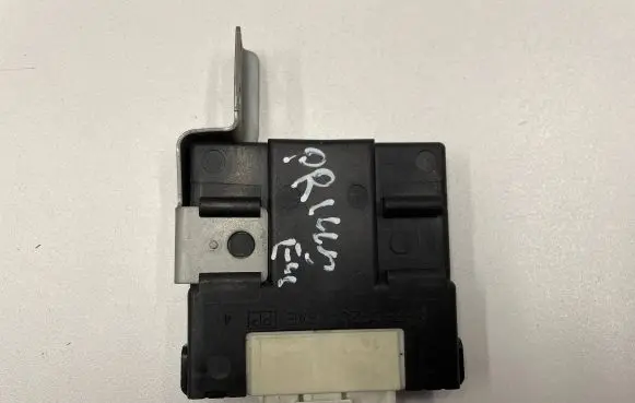 Toyota Prius (XW20) Immobilizer control unit/module 8978047030 626820000 97RI012017