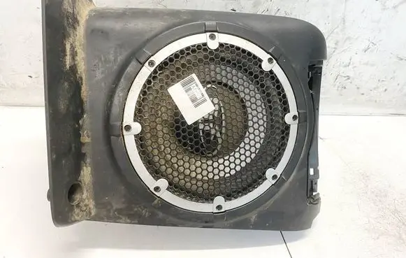 Mitsubishi Outlander Subwoofer speaker 8720a012