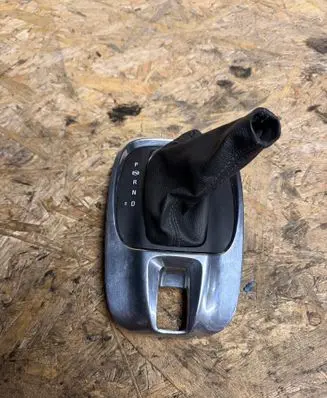 Opel Meriva B Gear lever shifter trim leather/knob 13360446 432011 476980511