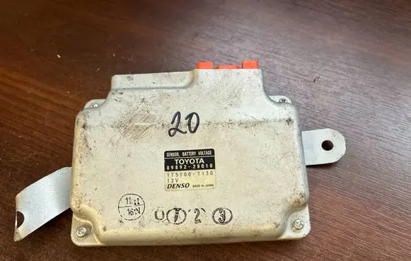 Toyota Auris 150 Other control units/modules 8989228010