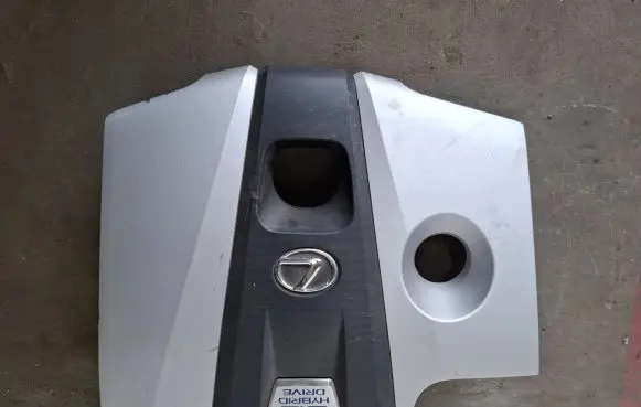 Lexus ES 250 - 300 - 330 Engine cover (trim) 1260125081