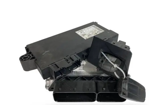 BMW 3 E90 E91 Engine ECU kit and lock set 7810001 9147196 61359147196