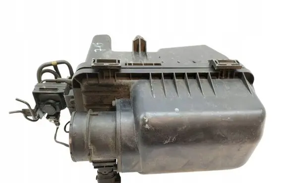KIA Carnival Air filter box