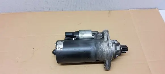 Volkswagen Transporter - Caravelle T5 Starter motor 8EA012526 26006944