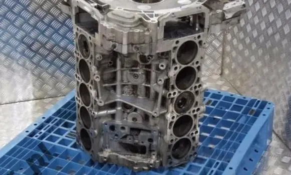 Volkswagen Touareg I Engine AYH SIL006