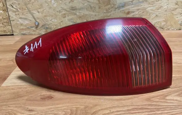 Alfa Romeo 147 Rear/tail lights 03322010 46556349