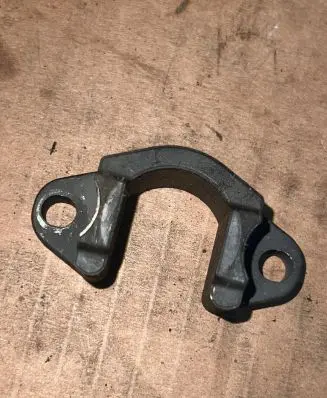 BMW X5 E53 Fuel Injector clamp holder 13537797215