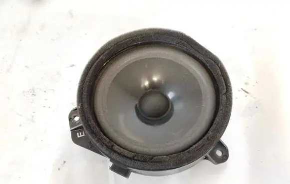 Subaru Legacy Front door speaker 86301aj000