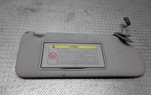 Toyota Avensis T250 Sun visor