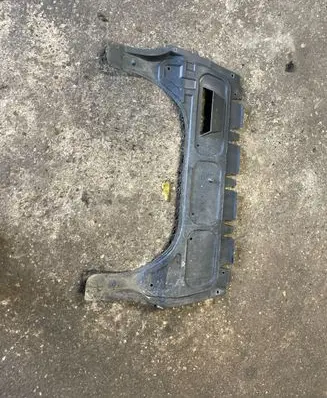 Engine splash shield/under tray
