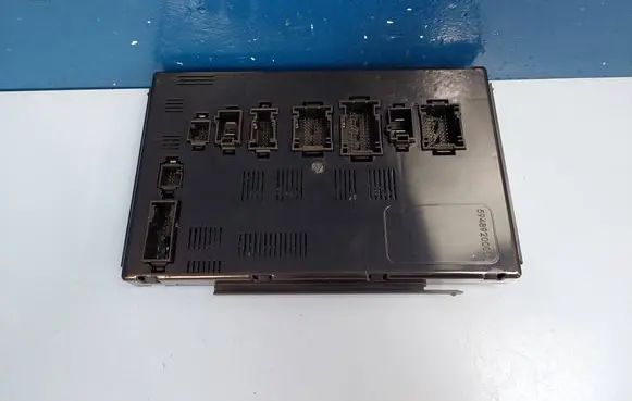 Mercedes-Benz ML W164 SAM control unit A1649005401 A1649005101