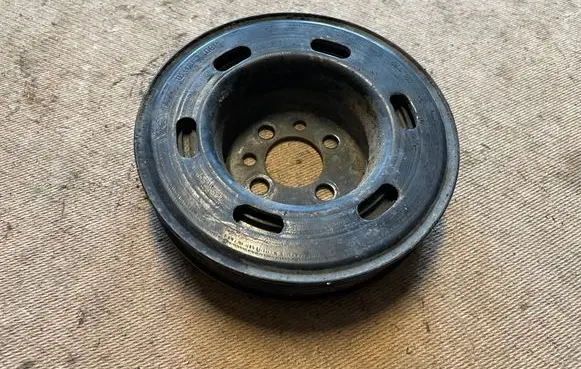 Audi TT Mk1 Crankshaft pulley 06A105243E