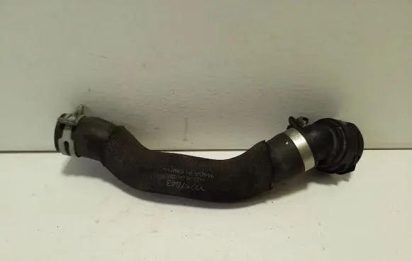 Volvo XC40 Engine coolant pipe/hose 32257843