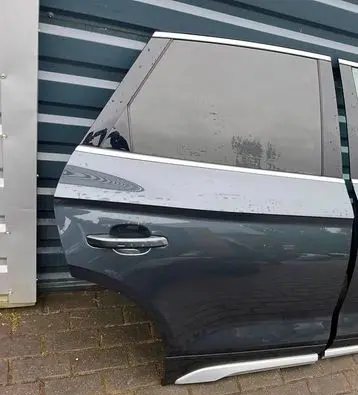 Audi Q5 SQ5 Rear door 