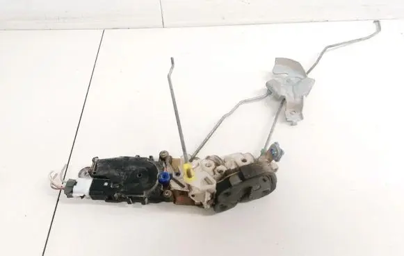 Subaru Forester SF Front door lock