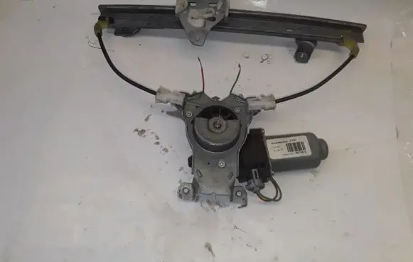 Nissan Qashqai Rear door window regulator with motor 402190A 402190 NOTCODE