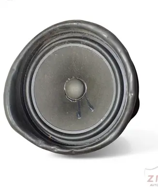 Skoda Octavia Mk3 (5E) Rear door speaker 5E0035411C