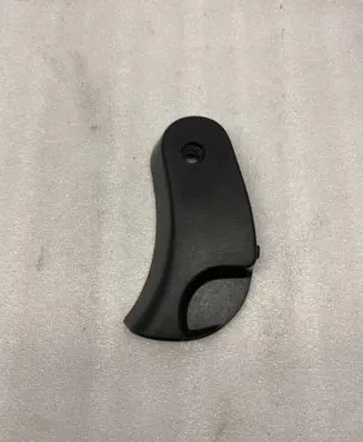 BMW 3 E46 Engine bonnet (hood) release handle 8223163