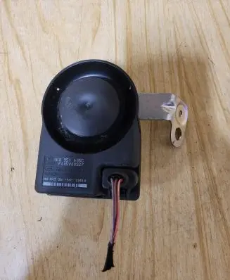 Audi Q5 SQ5 Alarm system siren 1K0951605C