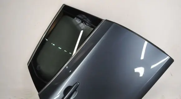 Volvo V40 Rear door 