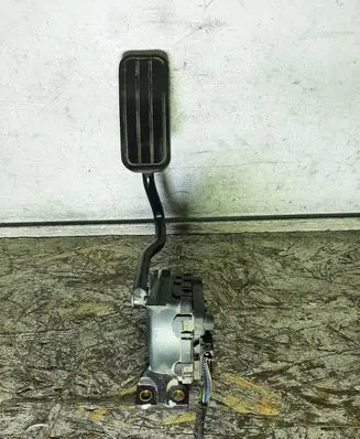 Volkswagen Sharan Accelerator throttle pedal 7M1721603A 6PV00777003 98VW9F836AB