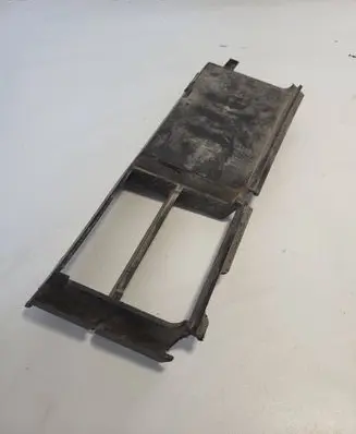 BMW 5 E39 Front bumper lower grill 51118235640