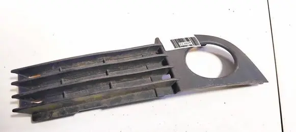Audi A6 S6 C5 4B Front bumper lower grill 4b0807682aa