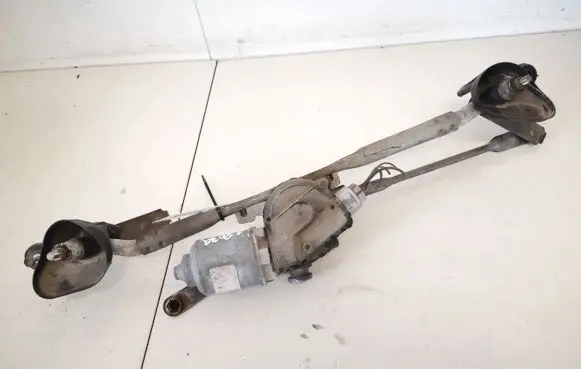 Dodge Caliber Front wiper linkage and motor