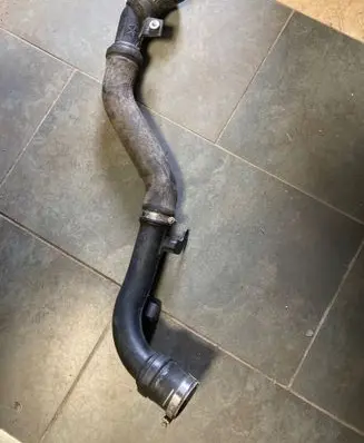 Dodge Journey Intercooler hose/pipe 04891848AB 04891860AB