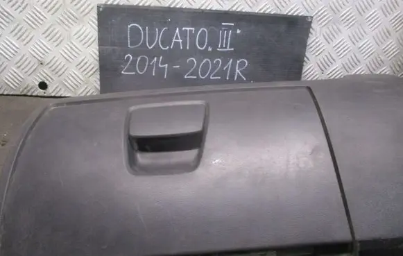 Peugeot Boxer Glove box 1316750070