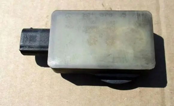 Mercedes-Benz S W221 Sensor A2218703579