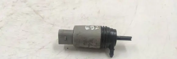 BMW 3 E92 E93 Windscreen/windshield washer pump 6934159