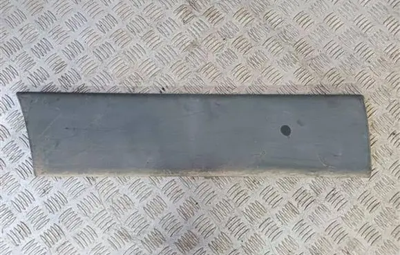 Fiat Ducato Front door trim (molding) 1304013070