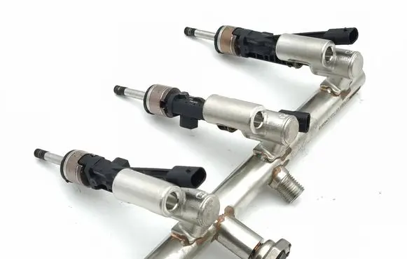 Peugeot 3008 III Fuel injectors set 9841159780 026150007H 9846984680
