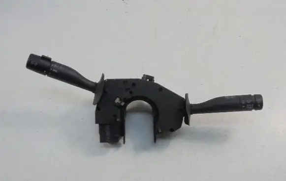 Ford Fiesta Wiper turn signal indicator stalk/switch 96FG13335CB