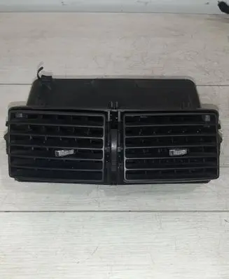 Peugeot 308 Dash center air vent grill 226318 215021 A1079302