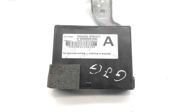 Toyota Auris E180 Other devices 8978402071