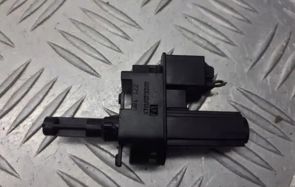 Ford Focus Clutch pedal sensor 