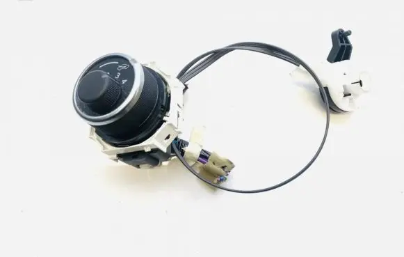 Toyota Yaris Climate control unit 75f240