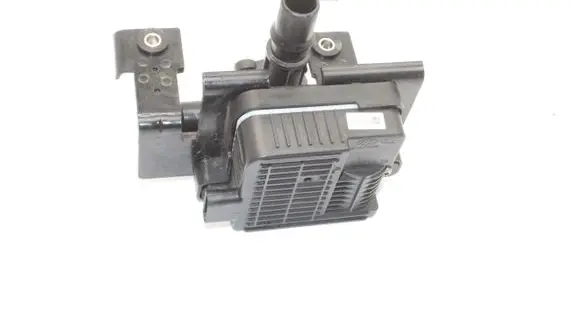 KIA Niro Electric auxiliary coolant/water pump W304000