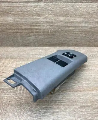 Toyota Yaris Electric window control switch 742320D110