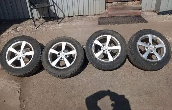 Peugeot 207 R15 alloy rim 